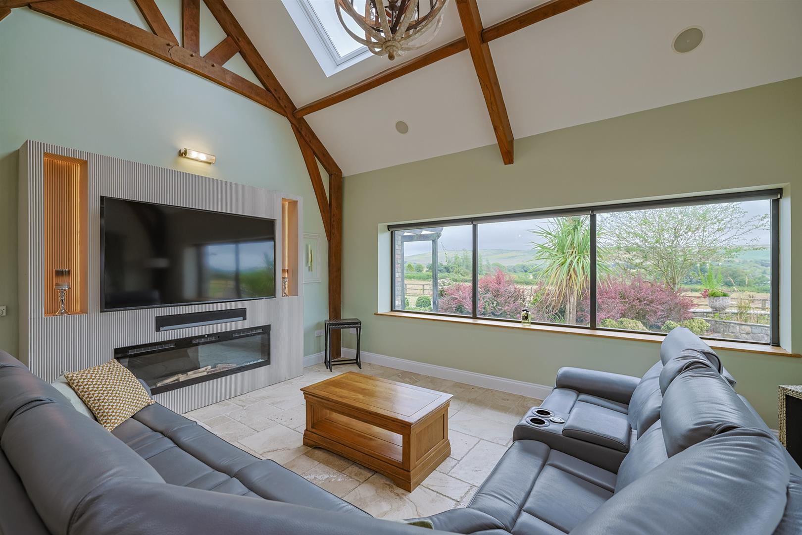 Mulberry House, Oldwalls, Llanrhidian, Swansea, SA3 1HB